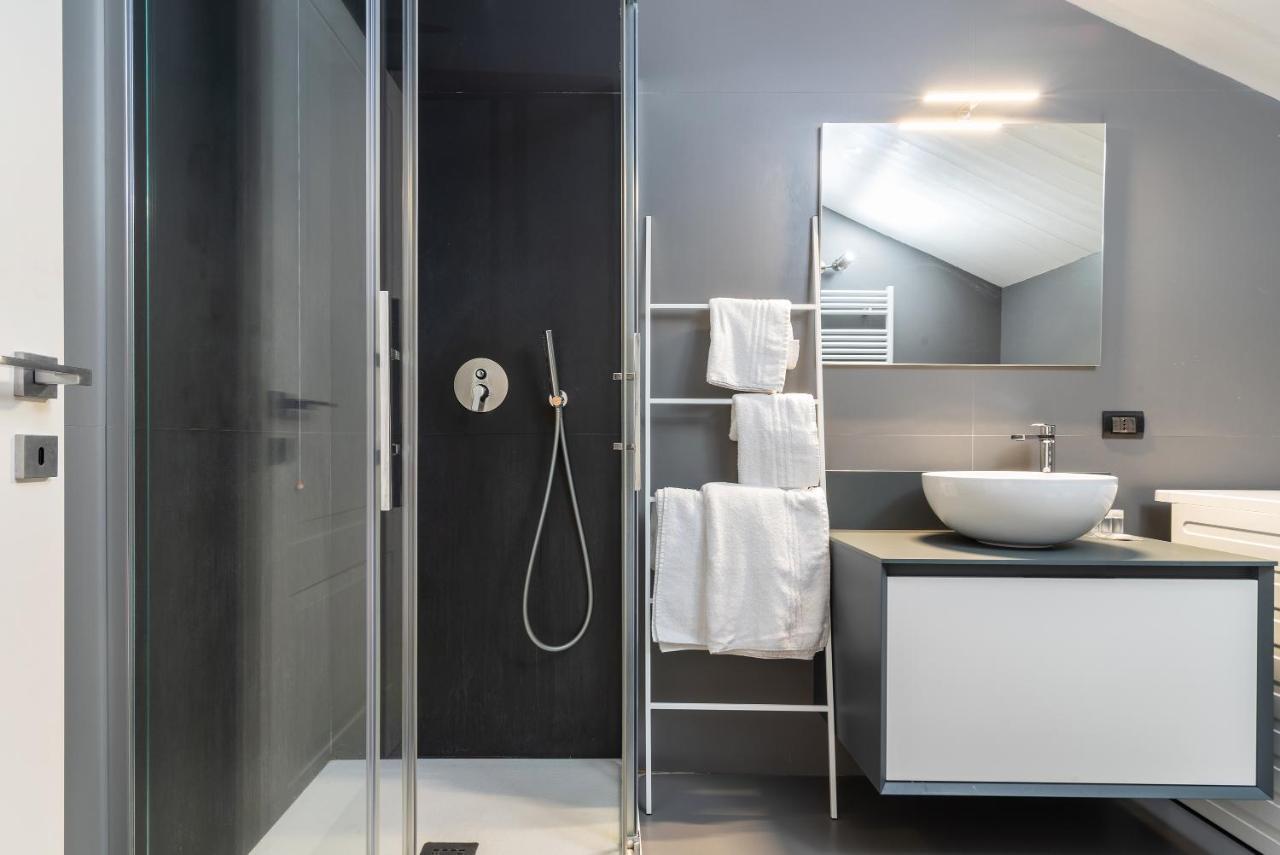 Easyhomes - Brera Luxury Suites Milano Dış mekan fotoğraf